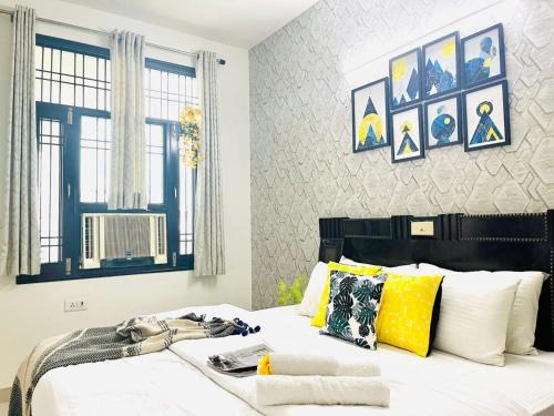 Vaishali Nagar Apartamento | BluO 2BHK Jaipur - Balcony, Terrace Garden, Parking, Lift