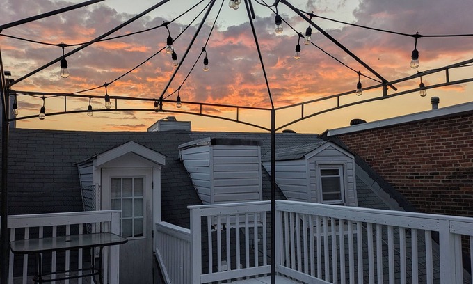 Federal Hill Casa | Trendy Neighborhood, Walk to Harbour & Attractions
