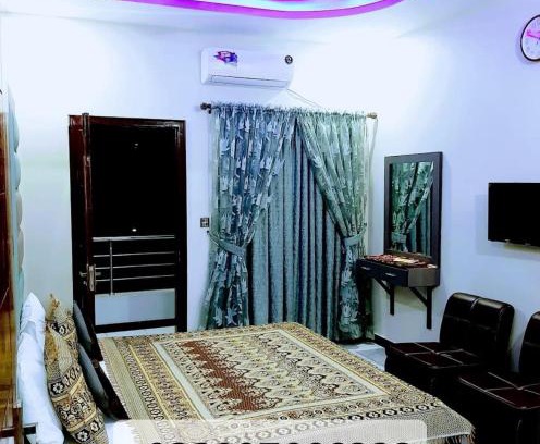 Gulshan-e-Iqbal Hotel | BNB Royal Galaxy Family Hotel