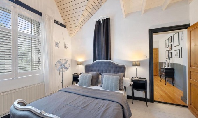 Stavele Cama Y Desayuno | BNB 't Oud Schooltje
