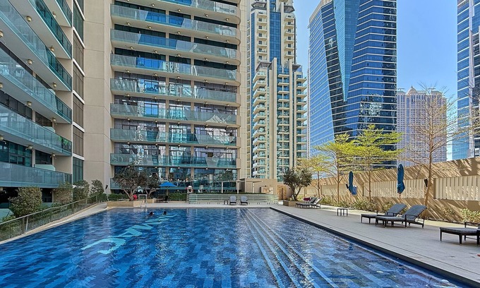 Downtown Dubai Apartamento | bnbme | Merano Tower | STUDIO