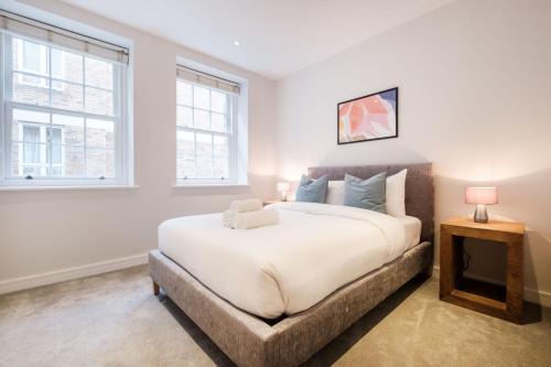 Billingsgate Apartamento | BnBNova - 2BR - City of London