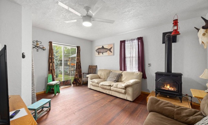 Central - Terry Casa | Bo's Howard Hideaway | Hot Tub | Fenced Yard