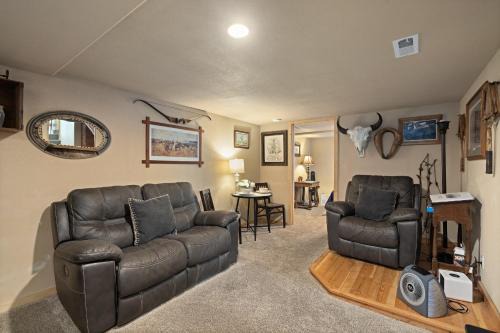 Central - Terry Apartamento | Bo's Old West Den with Off Street Parking