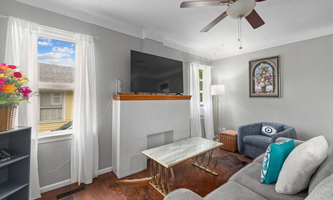 Central - Terry Casa | Bo’s Urban Farm House.