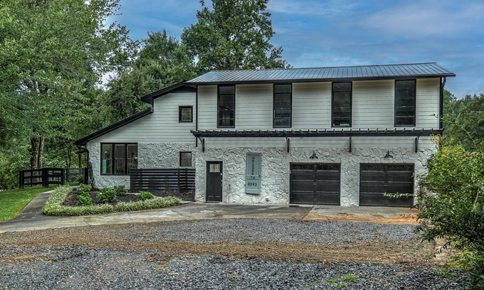 Blue Ridge Casa | Boardtown Farms by Escape to Blue Ridge
