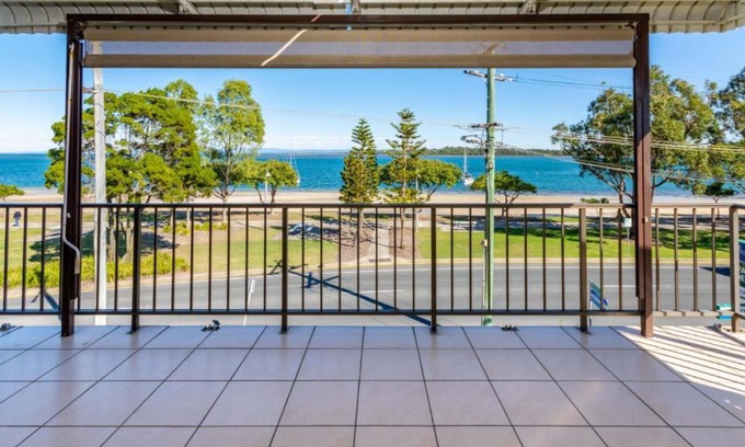 Bongaree Casa | Boasting some of Bribie's Best Waterviews