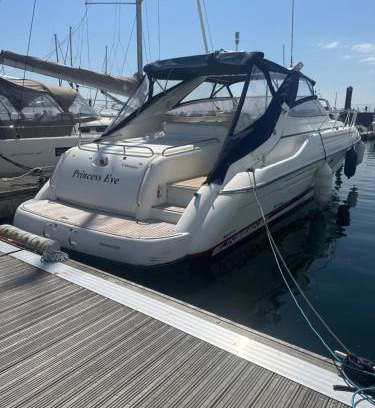 Torquay City Centre Alquiler De Eote | Boat Accommodation Ltd
