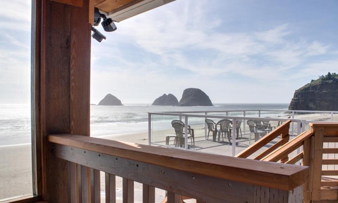 Oceanside Apartamento | Boat Basin #1 & Tillamook Nook #2