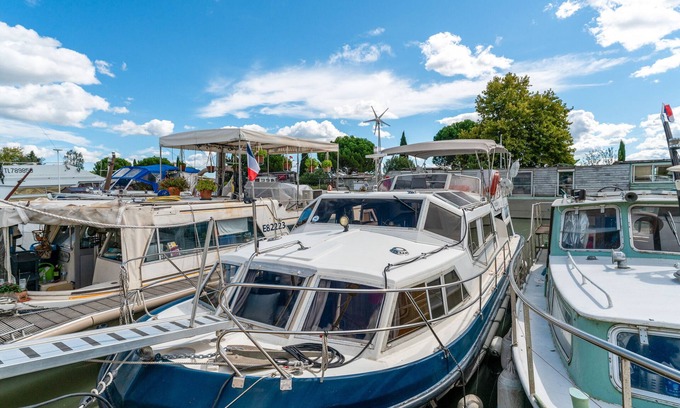 Bellegarde Alquiler De Eote | Barco 'Penichette Odyssey Croisières' con vistas al lago, terraza privada y aire acondicionado