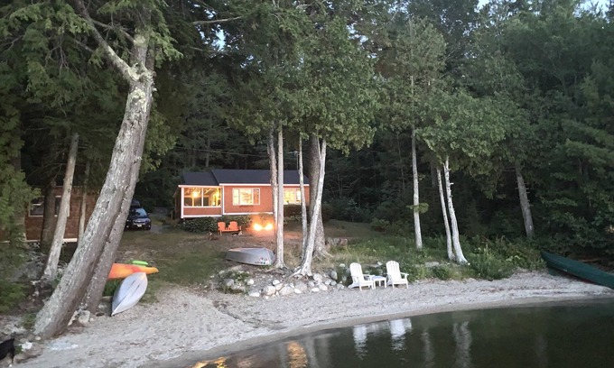 Lakewood Cabaña | Green Lake retiro con hermosa playa de arena privada zona de Bar Harbor y Acadia