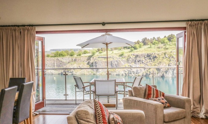 Capernwray Cabaña | BOAVISTA, admite mascotas, con bañera de hidromasaje en Carnforth, Ref 975304