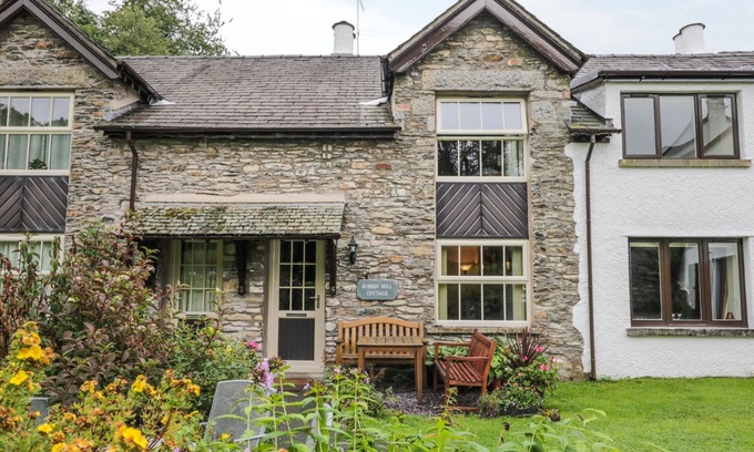 Crosthwaite Cabaña | Bobbin Mill Cottage, CROSTHWAITE