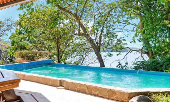 Boca Chica Cama Y Desayuno | Boca Chica BnB at Gone Fishing Panama Resort