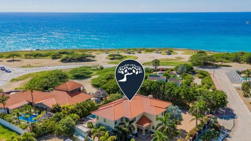 Malmok Villa | Bocobay Seaside Beach House