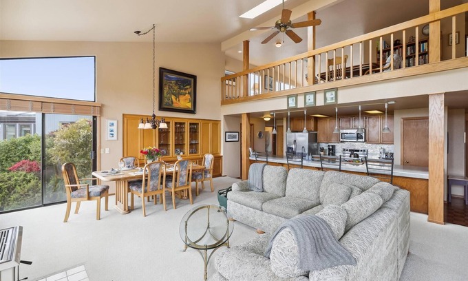 Bodega Bay Casa | Bodega Retreat! Ocean View, Golf Course, Walk to Beach & Clubhouse, Dog Friendly