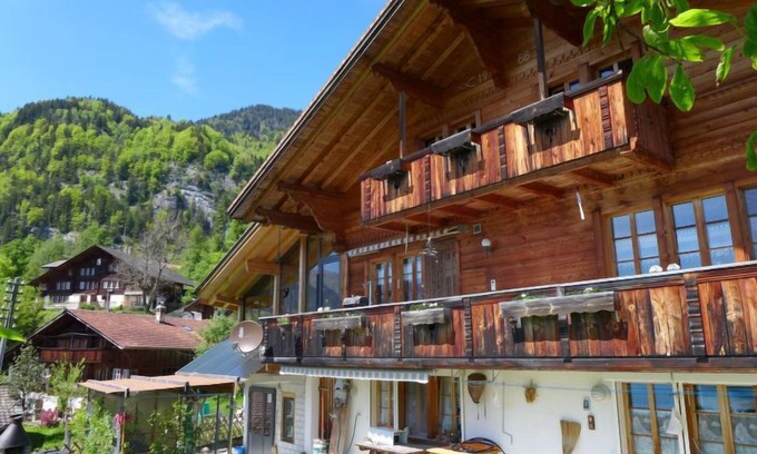 Schwanden bei Brienz Apartamento | Boden 19 by Interhome