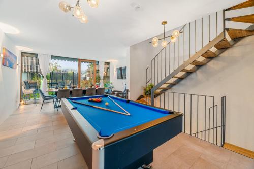 Oberdorla Casa | Bodensee Penthouse 23D - Seesicht - Billiard - Massage - Trambolin - BBQ - Tischkicker - Panorama Exklusive