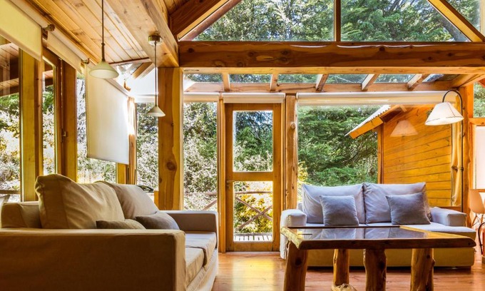 Villa La Angostura Chalet De Esquí | BOG Arken - Casa junto al río