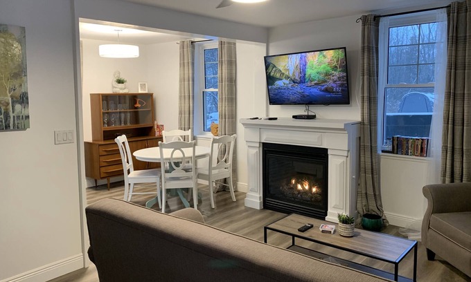 Tweed Apartamento | Bogart House next to 4wheel trails