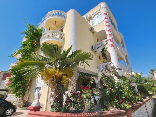 Bar Hotel | BOGUMILA