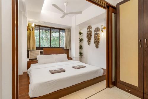 Pali Hill Apartamento | Bohemian 1BHK Bandra W by The Bombay Home Company