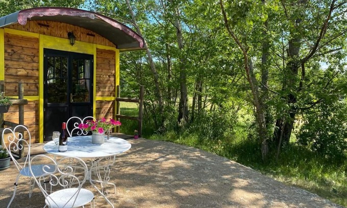 Chassenard Casa | Bohemian caravan