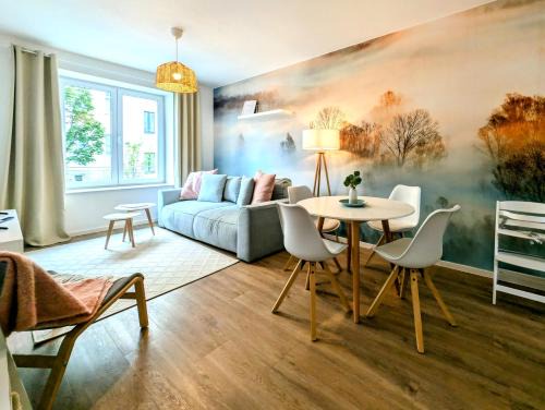 Andreasvorstadt Apartamento | BohnApartments - Altstadtoase - Balkon und Garten - WLAN