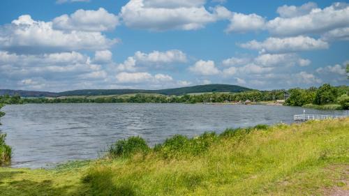 Kranichfeld Apartamento | BohnApartments Juwel am See, mitten in der Natur - Parkplatz - Kamin - WLAN - Nähe Erfurt