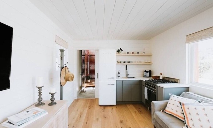 Shell Beach Casa | BoHo Bungalow Steps from Beach! 30+ Day Stays Only
