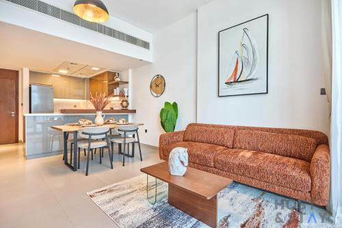Al Barsha Apartamento | Boho-Chic Comfort - 1BR Haven - Marquis 2020 Arjan