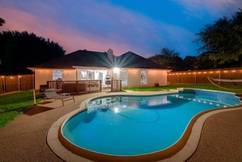 North Richland Hills Casa | Boho Chic Home w Backyard Paradise - Pool + Grill