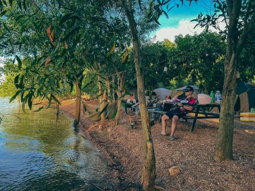 Vinh Cuu Otro | BOHO Glamping - CẮM TRẠI HỒ TRỊ AN