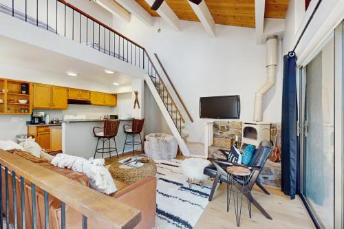 Kings Beach Casa | Boho Hideaway