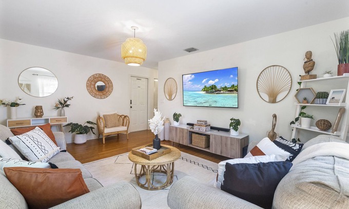 Southwest Casa | Boho Paradise w/ Heated Saltwater Pool & Suite
