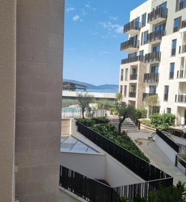 Tomicici Apartamento | BOKA PLACE One Bedroom Apartment NEW