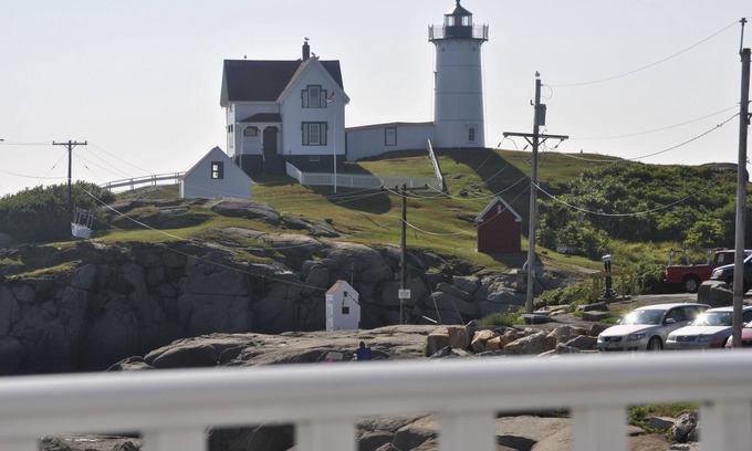 York Beach Cabaña | Atrevida cabaña frente al mar en la casa de luz Nubble