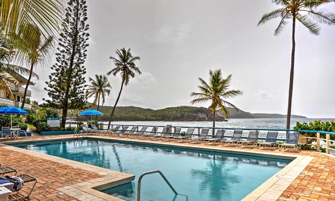 Bolongo Bay Condominio | Condominio frente al mar en Bolongo Bay con piscina comunitaria!