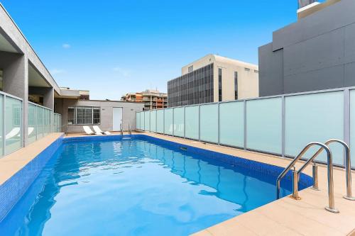 Bondi Junction Apartamento | Bondi Beach Stay! Amazing pool!