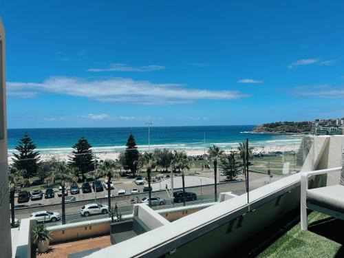 Bondi Beach Apartamento | Bondi Beach Waves 2 Beachfront Apartment