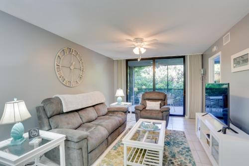 Bonita Bay Apartamento | Bonita Springs Vacation Rental with Community Pool!