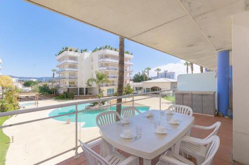 Santa Margarida Apartamento | Bonito apartamento vista piscina av-73
