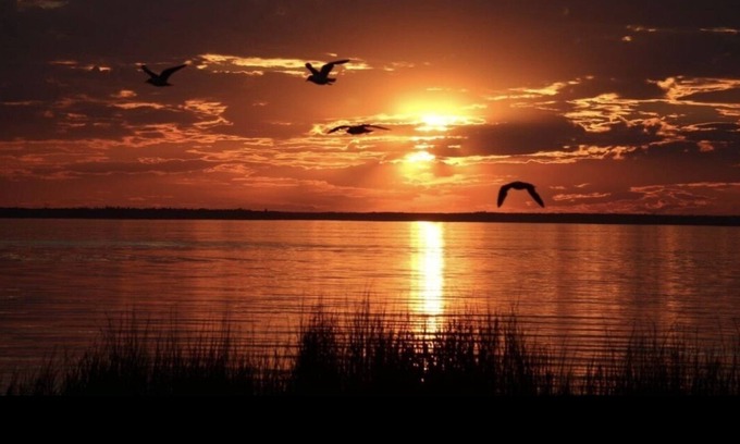 Alberta Beach Apartamento | BONNIE BLU , Lakeview. High Stunning panoramic views of Lac Ste Anne