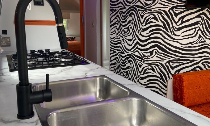 Bury St Edmunds Casa | Bonnie the Airstream - Country Retreat