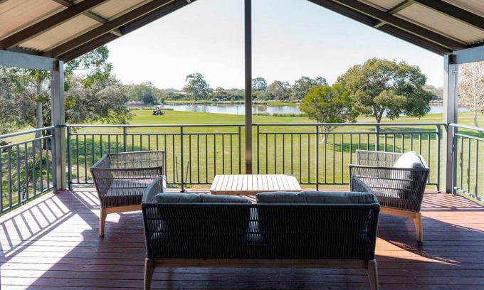 Dunsborough Casa | Boodalang House - access to golf course with views