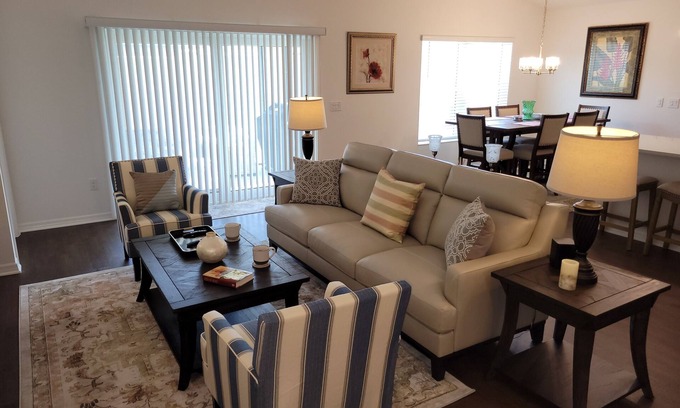 Okahumpka Casa | Book in "The Villages" for a fabulous lifestyle for either couples or families!