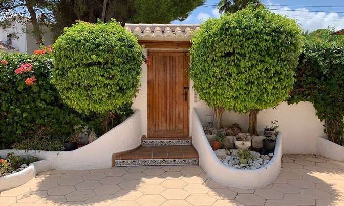 Pinar del Advocat Chalet De Esquí | Book It Villa Carlota Moraira