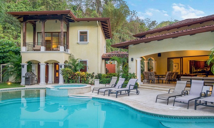 Jacó Casa | Tropical Luxury Home en Los Sueños, la mejor pesca deportiva y excelente para los golfistas!