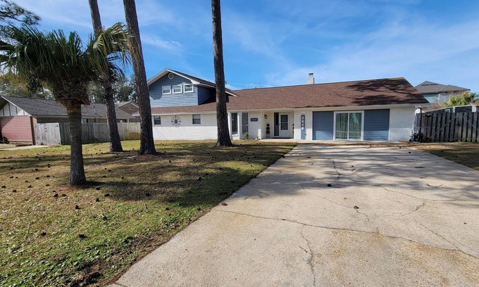 Thomas Drive Casa | Book your summer vacation with us!