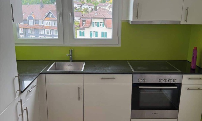 Herisau Apartamento | book2stay: Apartment 4 bedrooms + kitchen + parking lot